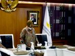 ruangan-digeledah-kpk-mensos-tri-rismaharini-konpers_20230525_100322.jpg