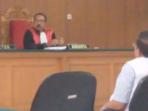 rugikan-negara-rp-45-m-mantan-bupati-pelalawan-dintutut-46-tahun-penjara_20160525_181426.jpg
