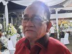 ruhut-sitompul-doa-bersama-di-rumah-tjahjo-kumolo.jpg