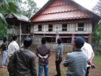 rumah-adat-bulutana-gowa_20150130_172458.jpg