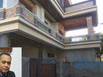 rumah-anggota-dprd-gianyar-dewa-gede-mertajaya.jpg