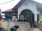 rumah-anggota-dprd-riau-dilempar-molotov_3_20171003_095243.jpg