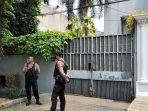 rumah-diduga-milik-keturumah-diduga-milik-ketuvv.jpg