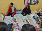 rumah-duka-hanyutnya-warga-dari-desa-paya-bagas.jpg