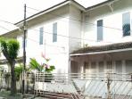rumah-gloria-natapradja-h_20160816_211746.jpg