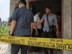 rumah-keluarga-korban-yang-diduga-pembantaian-di-kabupaten-serang.jpg