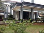 rumah-keluarga-reynhard-sinaga-1.jpg
