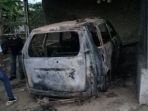rumah-ketua-panwaskab-rote-ndao-dibakar_20180706_140621.jpg