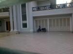 rumah-nazaruddin-dan-neneng1.jpg