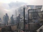 rumah-penjual-kue-terbakar.jpg