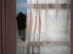 rumah-pimpinan-ponpes-dilempari-batu_20171026_140012.jpg