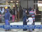 rumah-raja-toto-keraton-agung-sejagat-ramai-dikunjungi-warga.jpg