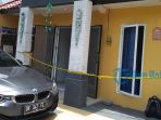 rumah-tempat-penemuan-jasad-bule-belanda_20171107_165102.jpg