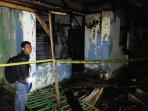 rumah-terbakar_20151217_205218.jpg