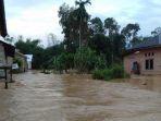 rumah-warga-kota-langsa-banjir_2.jpg