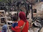 rumah-yang-ditempati-nenek-enah-95-yang-hangus-terbakar-semalam.jpg