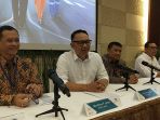 rupslb-dirut-garuda_20180912_195234.jpg