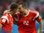 rusia-roman-zobnin-dan-artem-dzyuba-vs-mesir_20180620_032643.jpg
