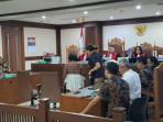s-mendapatkan-izin-dari-lembaga-pemegang-HPL.jpg