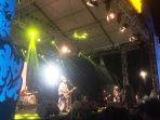 saat-tampil-di-panggung-lake-stage_20181007_220027.jpg