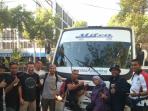 sabar-gorky-dan-tim-ekspedisi-indonesia-raya-menuju-desa-le-penitentes_20160222_161646.jpg