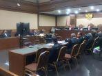 saksi-dan-saksi-ahli-pihak-terdakwa-sidang-kasus-korupsi-tol-mbz-di-pengadian-tipikor-jakarta.jpg