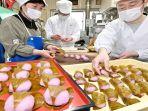 sakura-mochi-di-daikichi-mochi-fukui-jepang.jpg