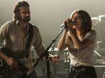 salah-satu-adegan-bradley-cooper-dan-lady-gaga-dalam-film-a-star-is-born.jpg