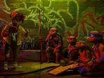 salah-satu-adegan-di-film-teenage-mutant-ninja-turtles-mutant-mayhem.jpg