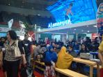 salah-satu-agen-travel-yang-berpartisipasi_20160902_154735.jpg