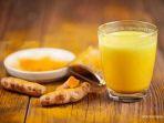 Tak Sekadar Minuman Tradisional, Ini 7 Manfaat Air Kunyit yang Perlu Kamu Tahu