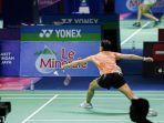 salah-satu-peserta-indonesia-open-2022-sedang-berlatih-di-istora-senayan.jpg