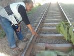 salah-satu-tubuh-pria-yang-tercecer-di-rel-kereta-dekat-stasiun-nambo_20171208_160342.jpg
