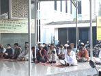 salat-id-di-pekayon-town.jpg