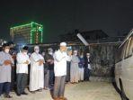 salat-jenazah-ustaz-tengku-zulkarnain-587.jpg