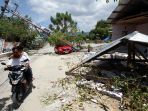 salat-jumat-korban-gempa-palu_20181006_015851.jpg