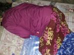saleha-ditemukan-dalam-keadaan-tidak-bernyawa-di-rumahnya-lingkungan-sodok_20171006_164047.jpg