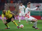 salih-ozcan-kiri-dan-penyerang-leipzig-timo-werner.jpg