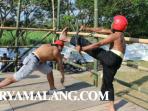 saling-cambuk_20150917_043825.jpg