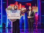 salma-menerima-hadiah-secara-simbolis-dari-angela-tanoesoedibjo.jpg
