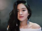 salshabilla-adriani_20180119_203832.jpg