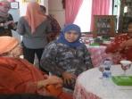 sambangi-kediaman-bung-tomo-khofifah-berbincang-tentang-teror-paris-bersama-pejuang-kemerdekaan_20151118_033645.jpg