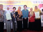 sambut-harganas-depok-boyong-penghargaan_20180718_071804.jpg