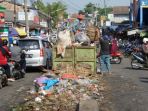 sampah-pasar-ciputat_20170821_140117.jpg