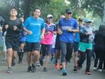 sandiaga-lari-pagi_20170419_093659.jpg