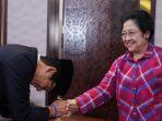 sandiaga-uno-bersalaman-dengan-megawati-soekarnoputri.jpg