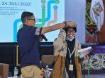 sandiaga-uno-dan-yuanita.jpg