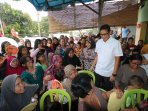 sandiaga-uno-dicurhati-ibu-ibu-di-bukit-duri_20160518_211833.jpg