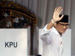 sandiaga-uno-gunakan-hak-pilihnya_20190417_160106.jpg