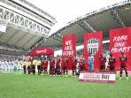 sanfrecce-vissel-kobe-minute-silence-kanjuruhan.jpg